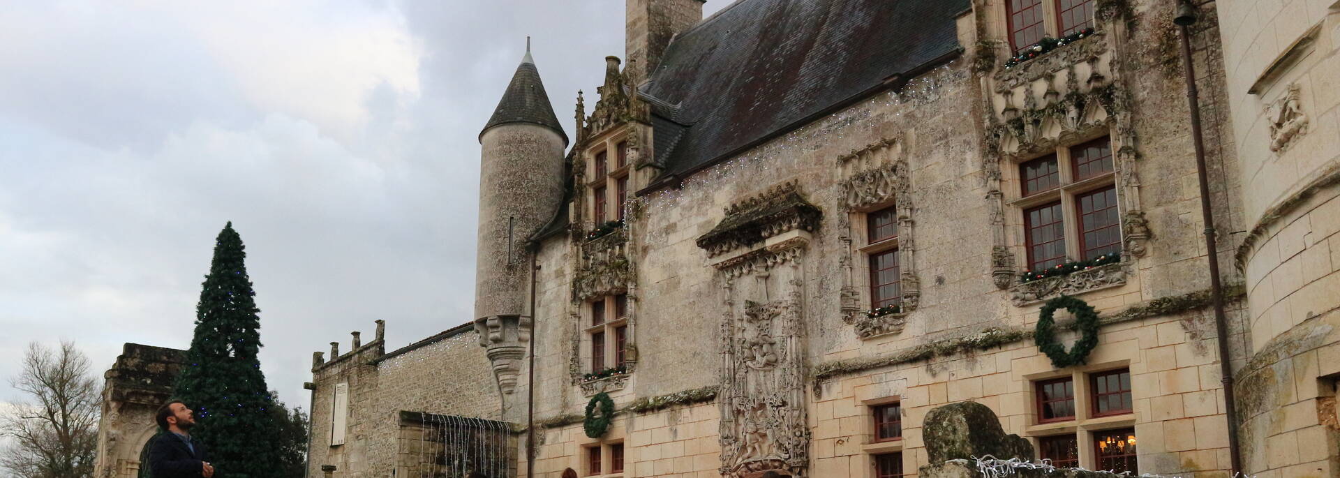 La façade Nord du Château - © FDHPA 17