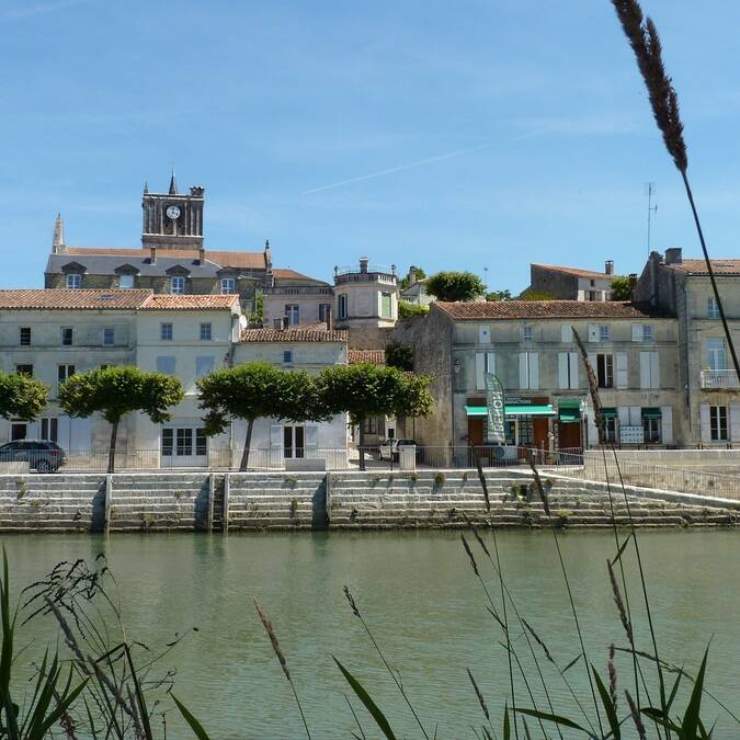 Les bords de la Charente à Saint Savinien