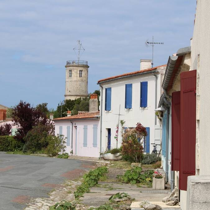 Le charmant village de l'île d'Aix - P.Migaud FDHPA17